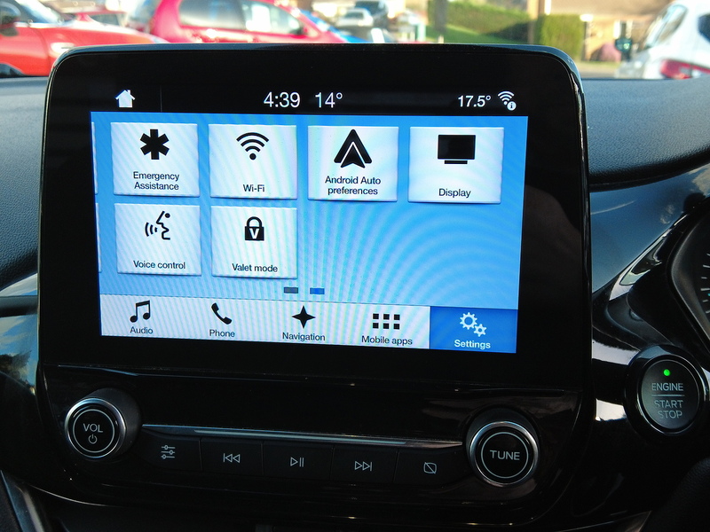 Ford Fiesta T EcoBoost Titanium - U93710