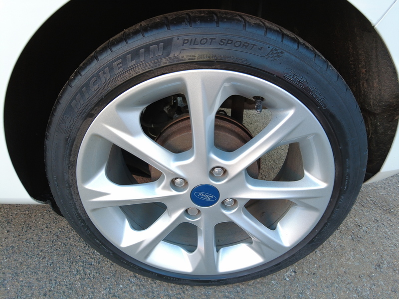 Ford Fiesta T EcoBoost Titanium - U93710