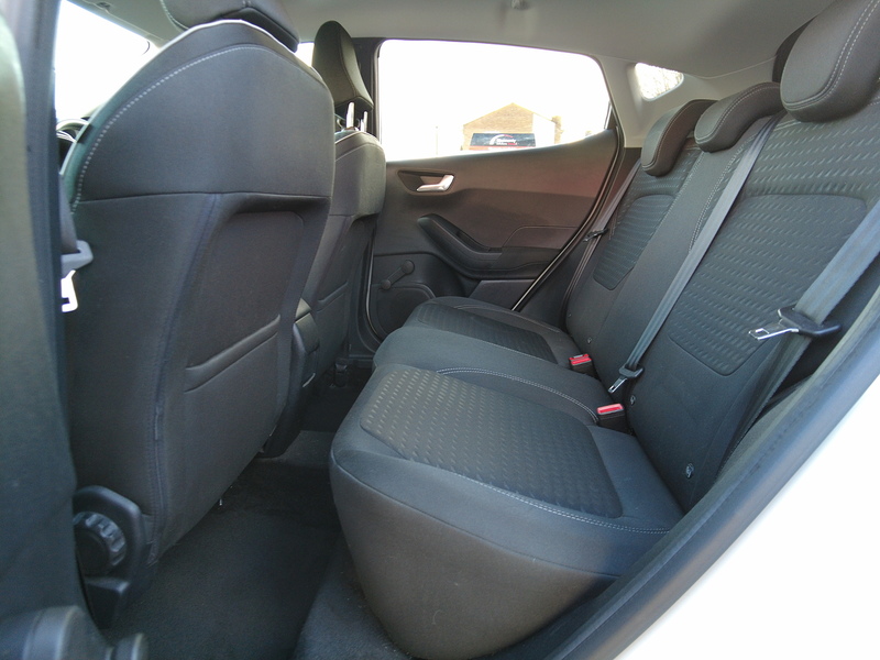 Ford Fiesta T EcoBoost Titanium - U93710