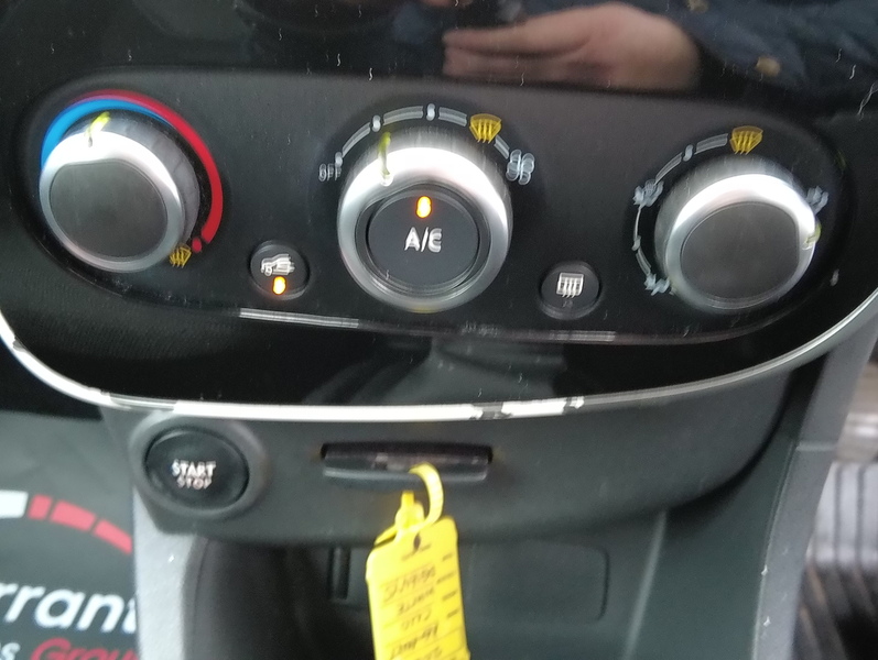 Renault Clio Dynamique Nav - U93711