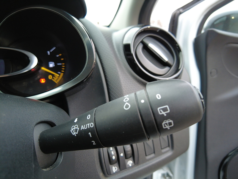 Renault Clio Dynamique Nav - U93711