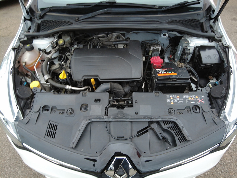 Renault Clio Dynamique Nav - U93711