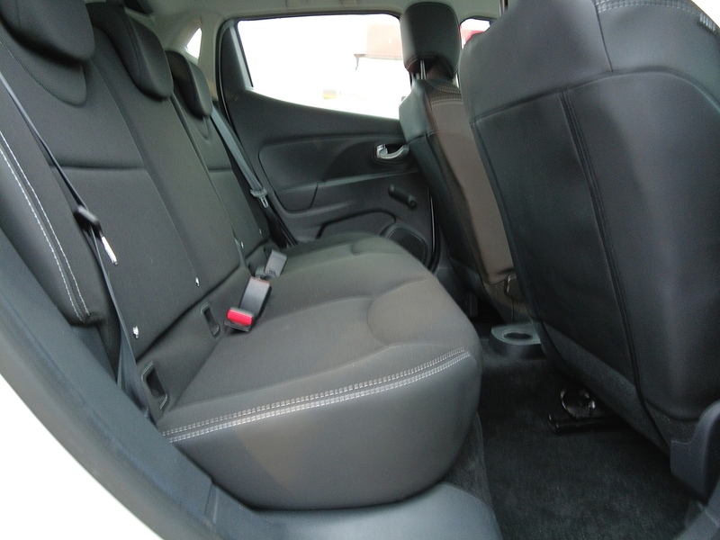 Renault Clio Dynamique Nav - U93711