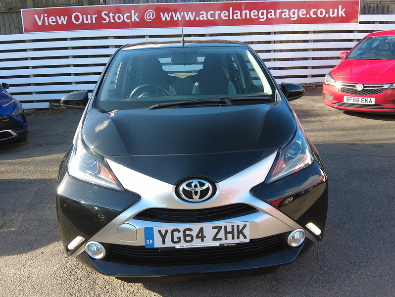 Toyota AYGO VVT-i x-clusiv - U93713