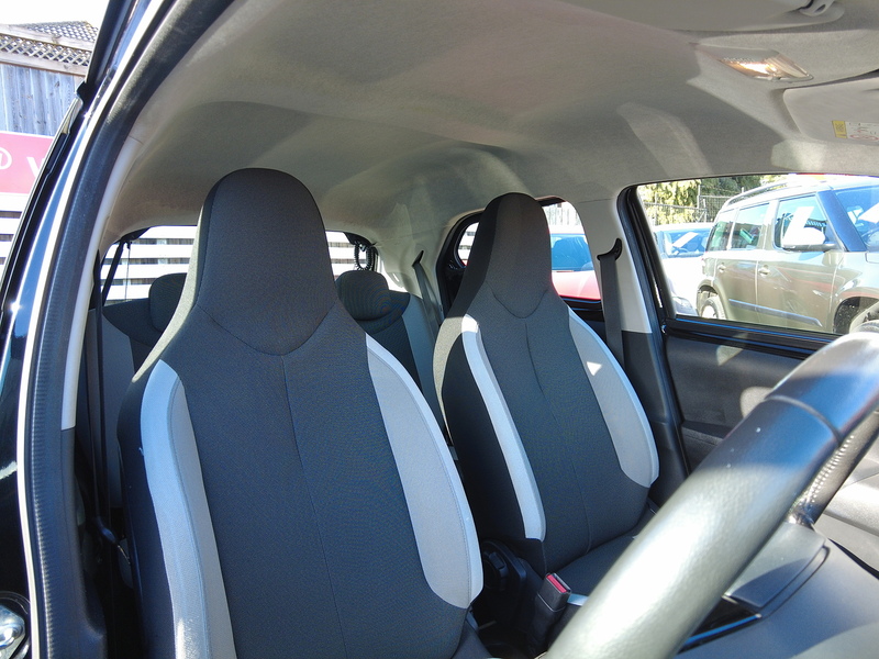 Toyota AYGO VVT-i x-clusiv - U93713