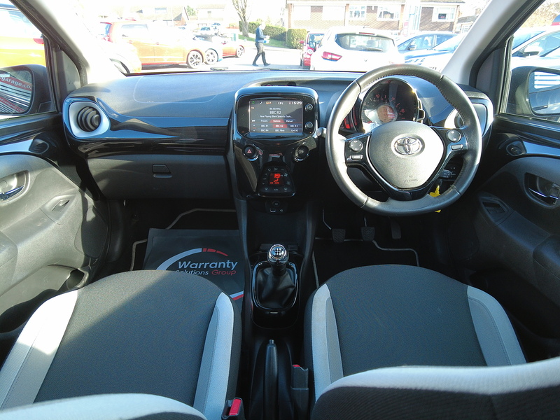 Toyota AYGO VVT-i x-clusiv - U93713