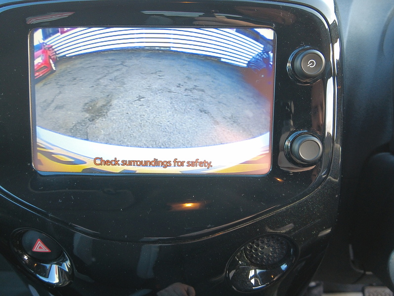 Toyota AYGO VVT-i x-clusiv - U93713