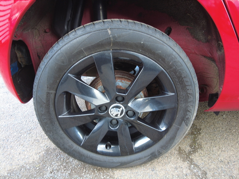 Skoda Citigo MPI Colour Edition - U93714