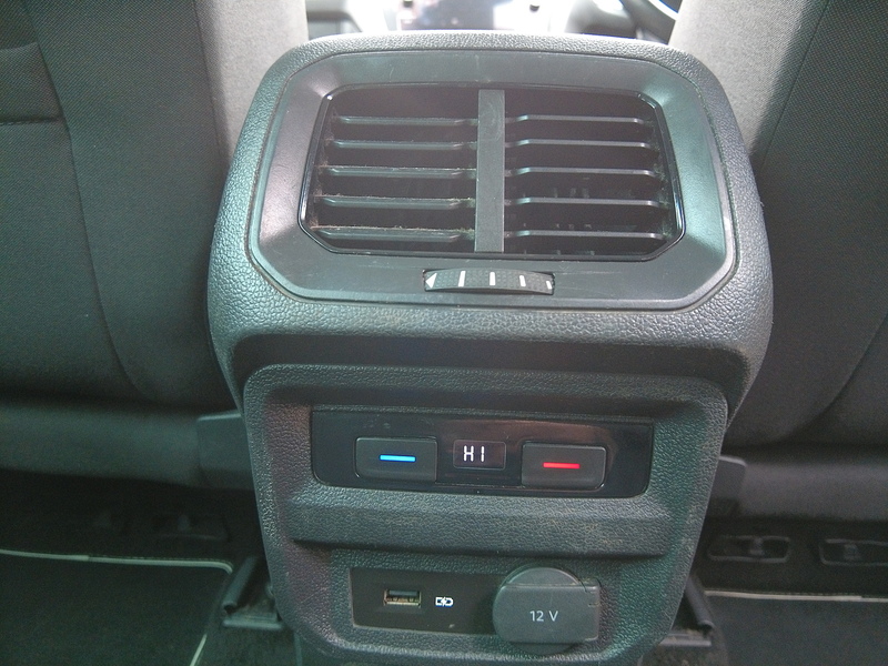 Volkswagen Tiguan TDI Match - U93716