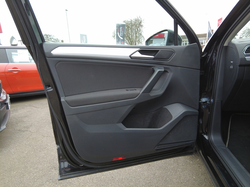 Volkswagen Tiguan TDI Match - U93716