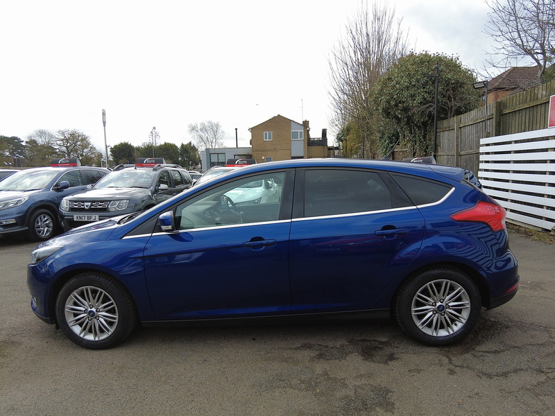 Ford Focus T EcoBoost Zetec Edition - U93717