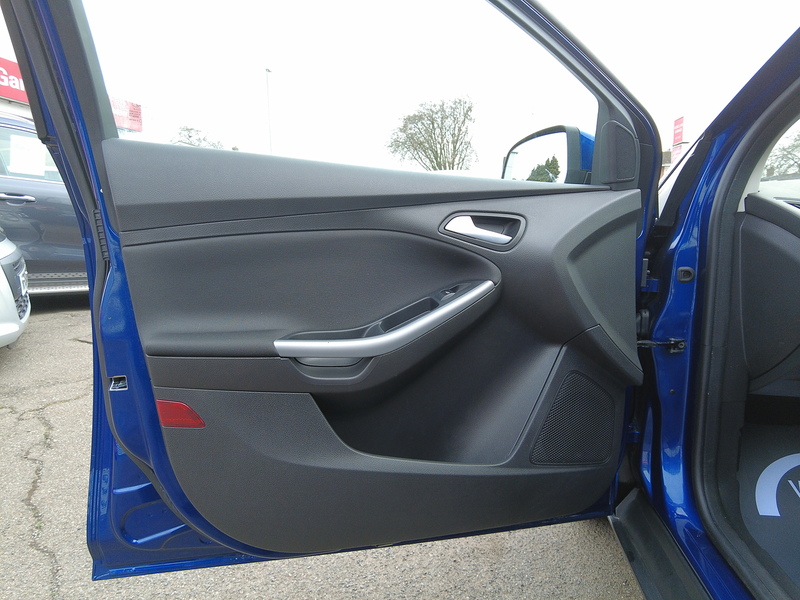 Ford Focus T EcoBoost Zetec Edition - U93717