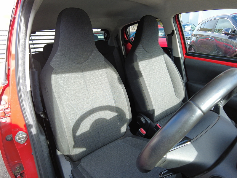 Citroen C1 VTi Flair - U93724