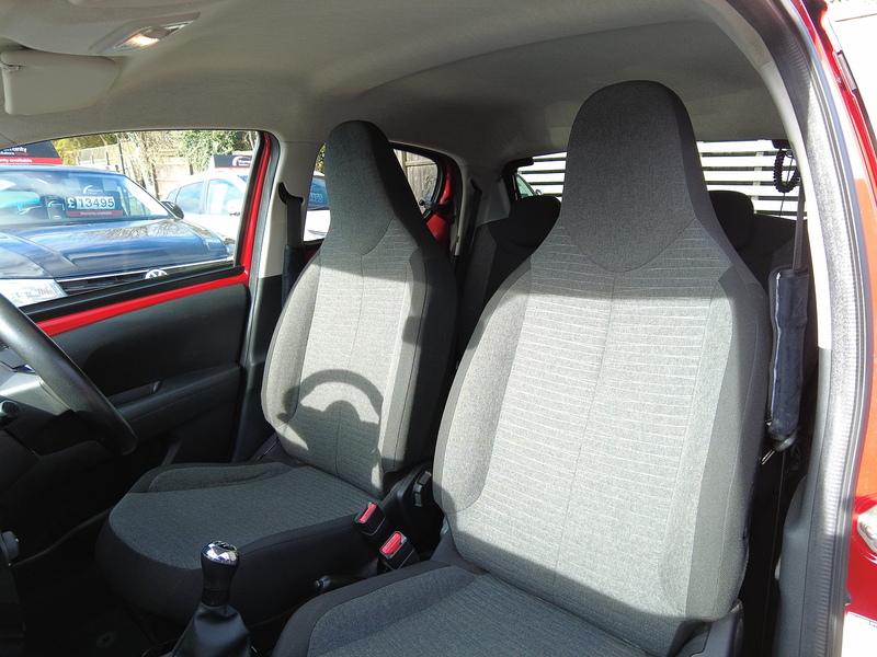 Citroen C1 VTi Flair - U93724