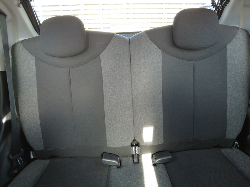 Citroen C1 VTi Flair - U93724