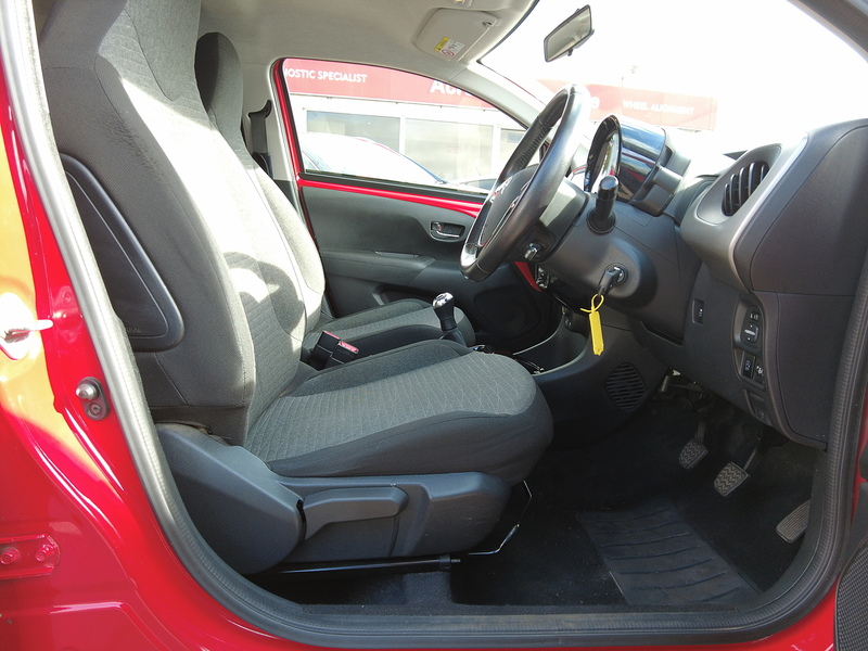 Citroen C1 VTi Flair - U93724