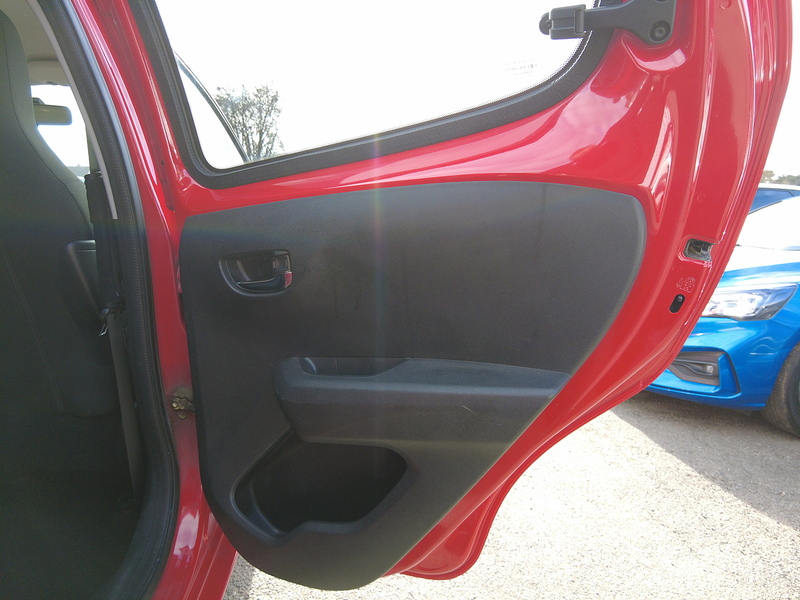 Citroen C1 VTi Flair - U93724