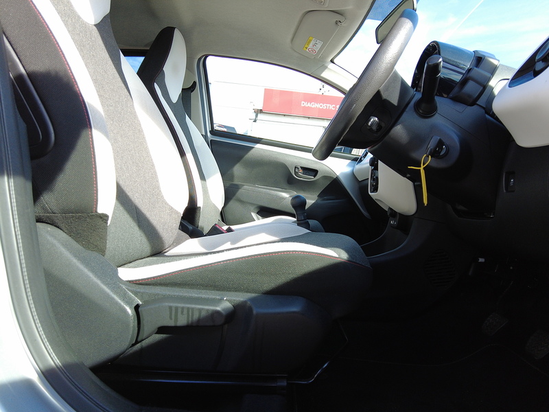 Citroen C1 VTi Urban Ride - U93725