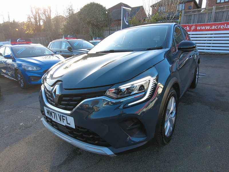 Renault Captur TCe Iconic - U93726