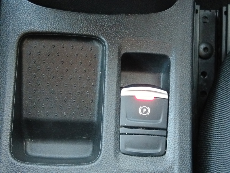 Renault Captur TCe Iconic - U93726