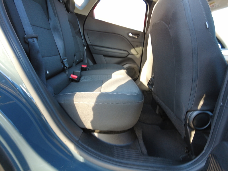 Renault Captur TCe Iconic - U93726