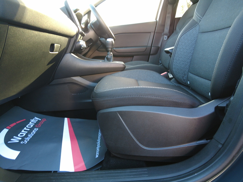 Renault Captur TCe Iconic - U93726