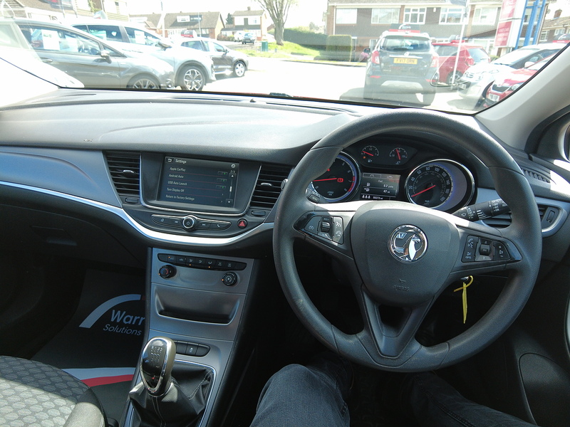 Vauxhall Astra i Turbo Design - U93729