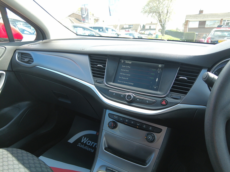 Vauxhall Astra i Turbo Design - U93729
