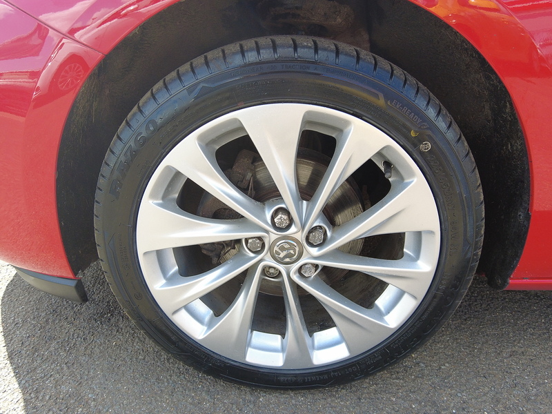 Vauxhall Astra i Turbo Design - U93729