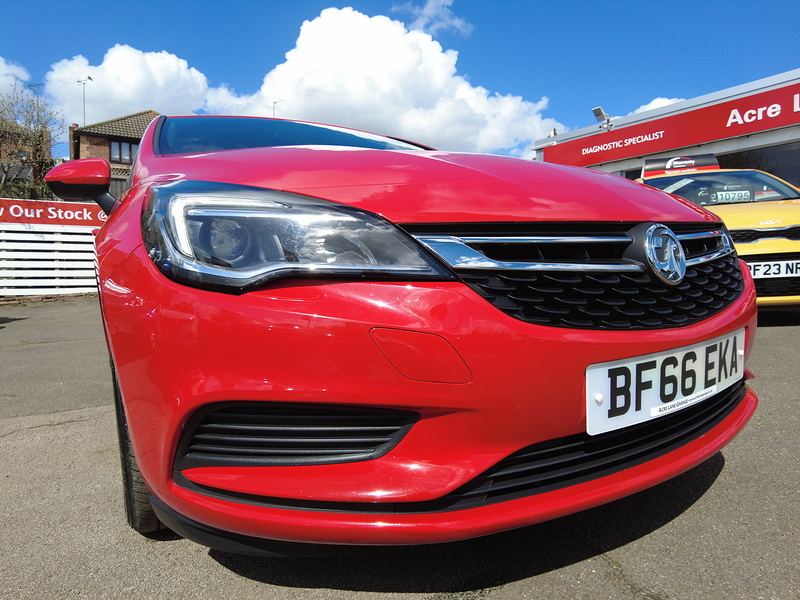 Vauxhall Astra i Turbo Design - U93729