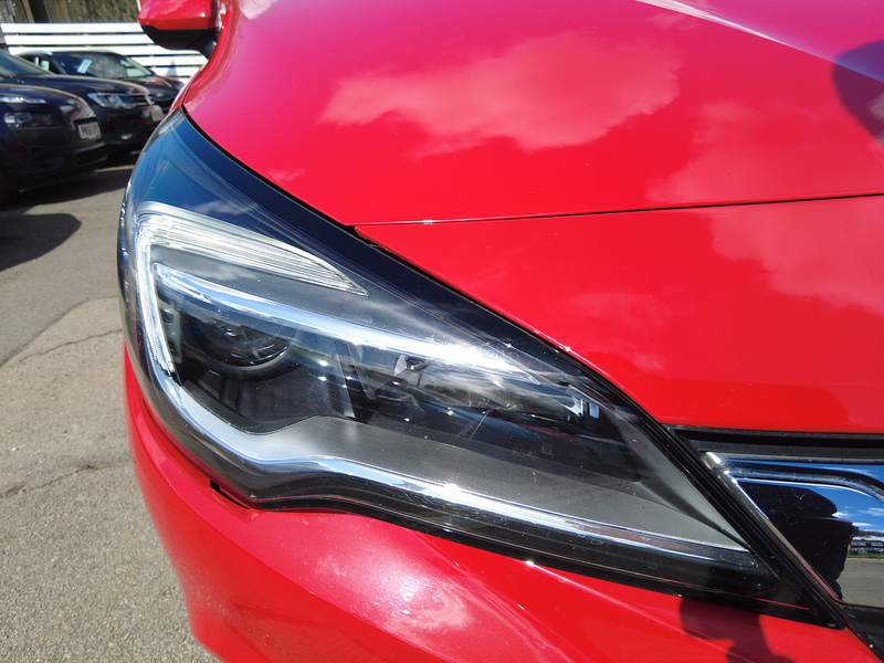 Vauxhall Astra i Turbo Design - U93729