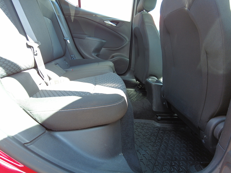 Vauxhall Astra i Turbo Design - U93729