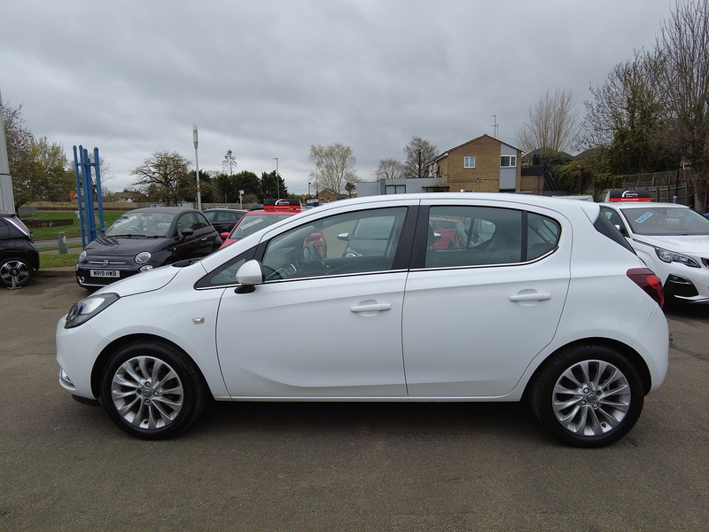 Vauxhall Corsa i ecoTEC SE Nav - U93733