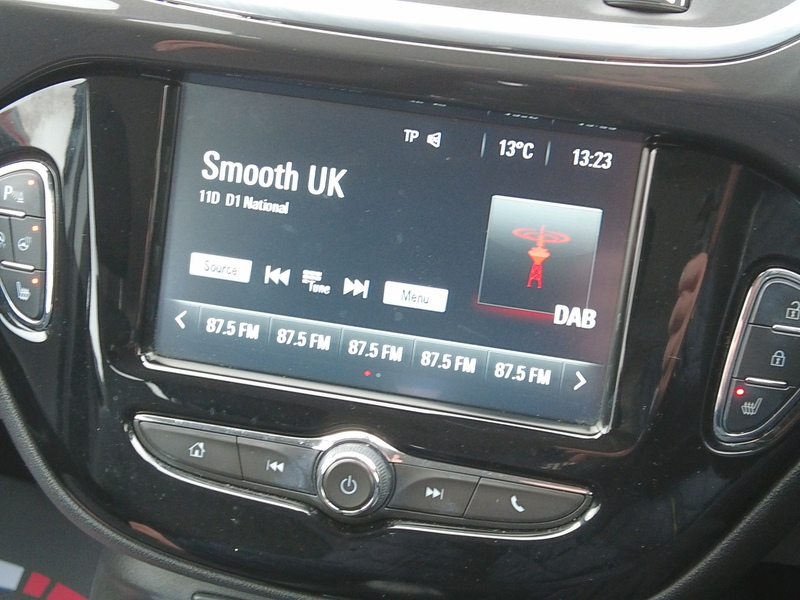 Vauxhall Corsa i ecoTEC SE Nav - U93733