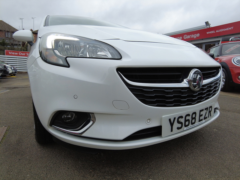 Vauxhall Corsa i ecoTEC SE Nav - U93733