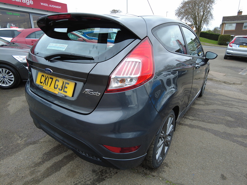 Ford Fiesta T EcoBoost ST-Line - U93742