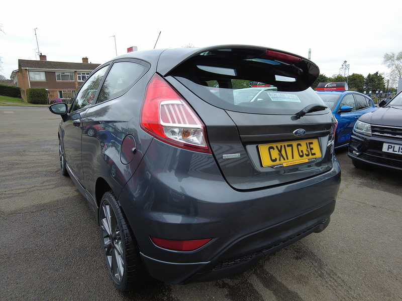 Ford Fiesta T EcoBoost ST-Line - U93742