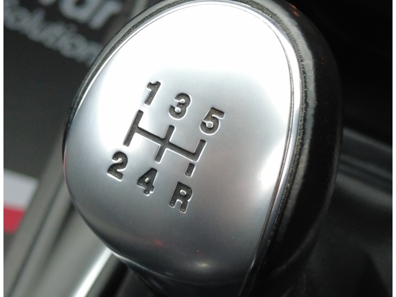 Ford Fiesta T EcoBoost ST-Line - U93742