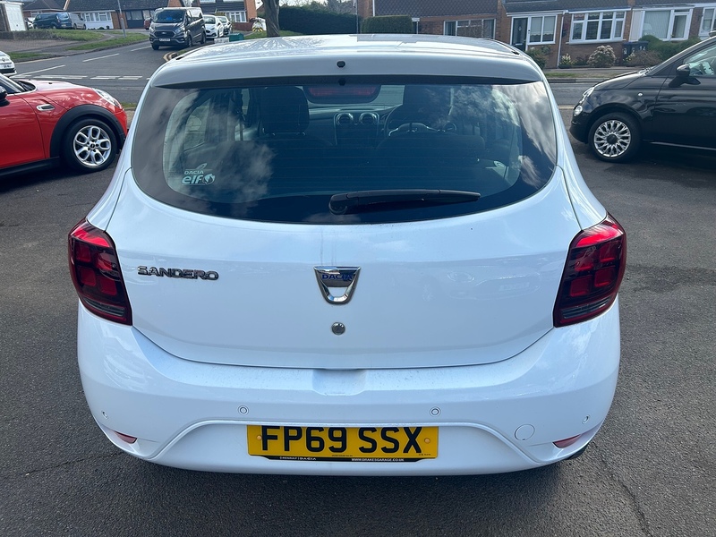 Dacia Sandero TCe Comfort - U93745