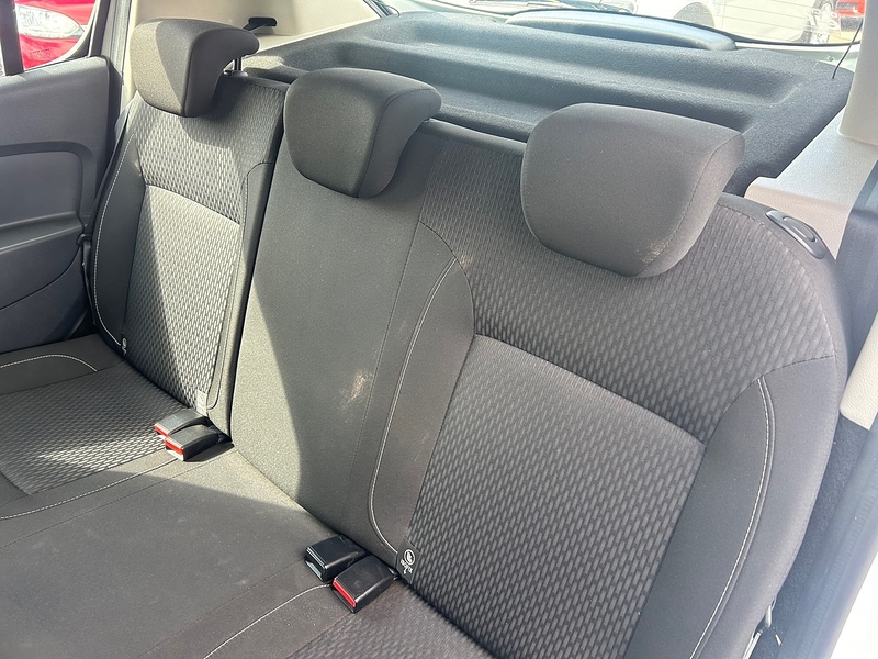 Dacia Sandero TCe Comfort - U93745