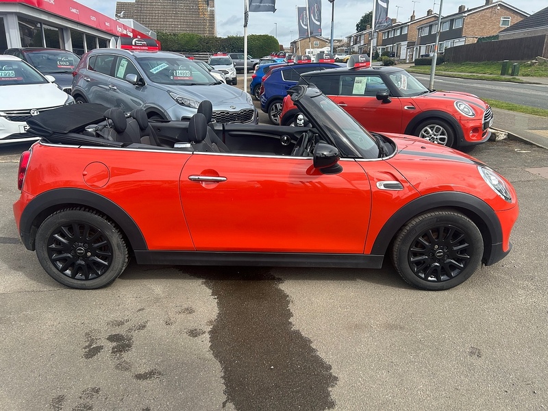 MINI Convertible Cooper Classic - U93746