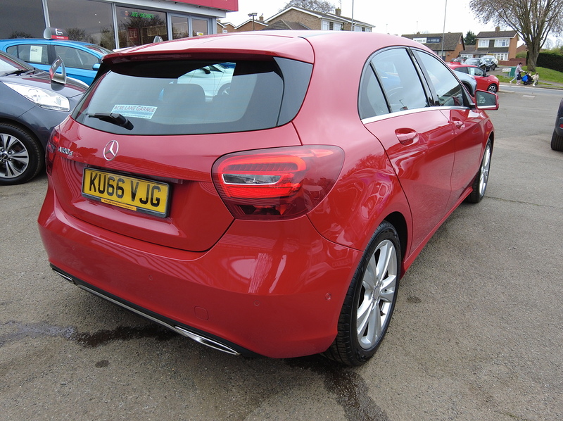 Mercedes-Benz A Class A180d Sport - U93754