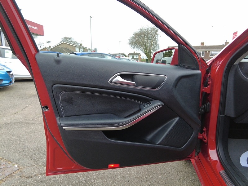 Mercedes-Benz A Class A180d Sport - U93754