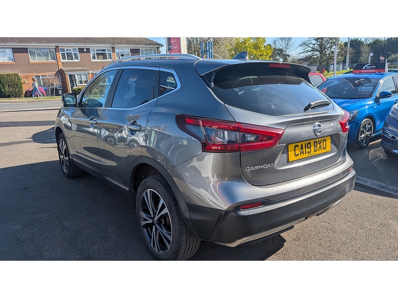 Nissan Qashqai DIG-T N-Connecta - U93755