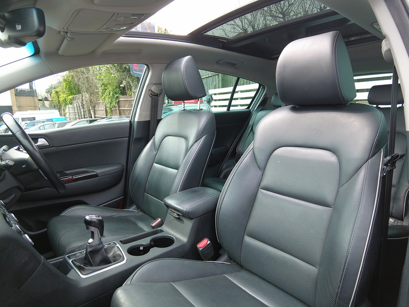 Kia Sportage CRDi 4 - U93756