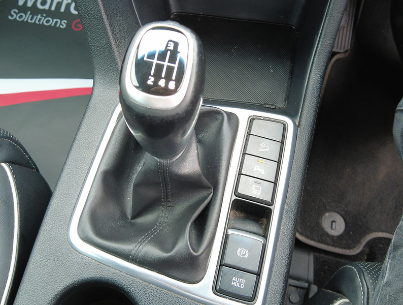 Kia Sportage CRDi 4 - U93756