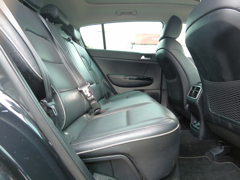 Kia Sportage CRDi 4 - U93756