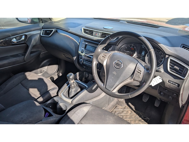 Nissan Qashqai DIG-T Acenta - U93757