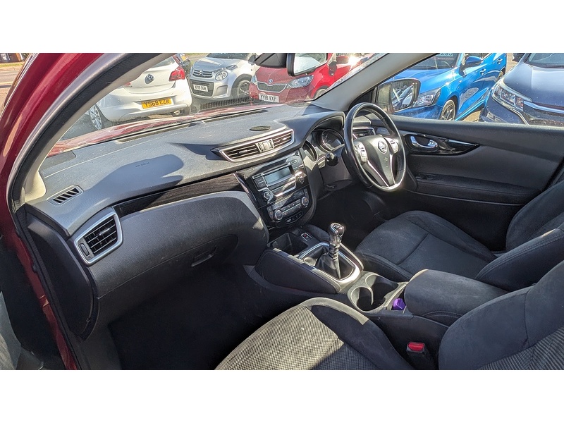 Nissan Qashqai DIG-T Acenta - U93757
