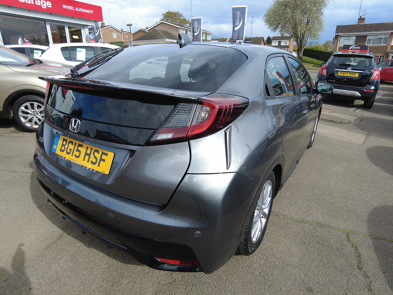 Honda Civic i-DTEC SE Plus - U93758